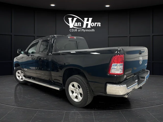 Used 2021 Diamond Black Ram Big Horn/Lone Star image 5