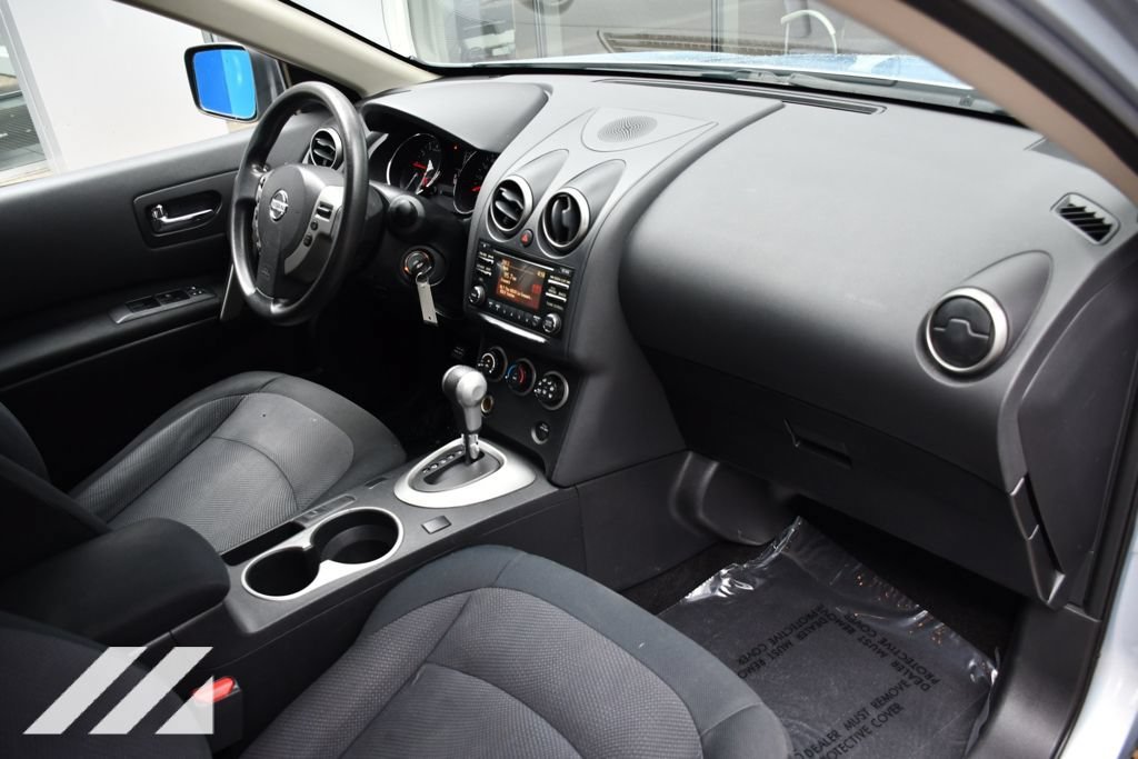 Used 2013 Frosted Steel Metallic Nissan S image 29
