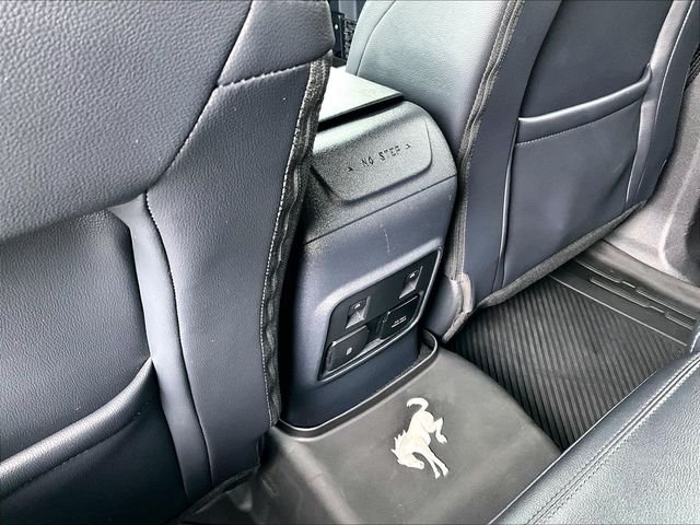 Used 2023 Gray Ford Wildtrak image 29