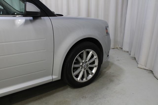 Used 2019 Silver Ford Limited image 27
