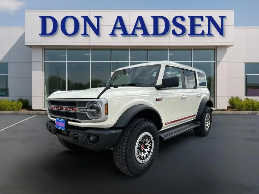 New 2026 Wimbledon White Ford Outer Banks® image 3