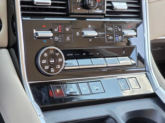 New 2026 Alpine Metallic Nissan Platinum Reserve image 20