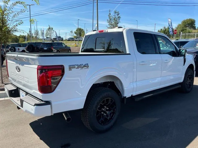 New 2026 Oxford White Ford XLT image 10