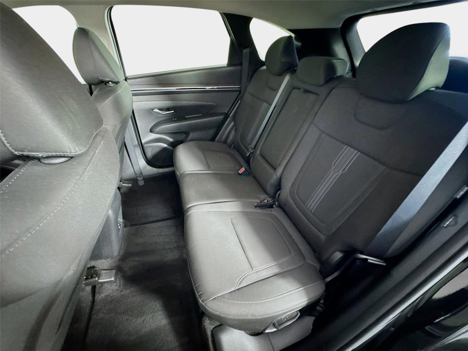 Used 2024 Black Pearl Hyundai SEL image 21
