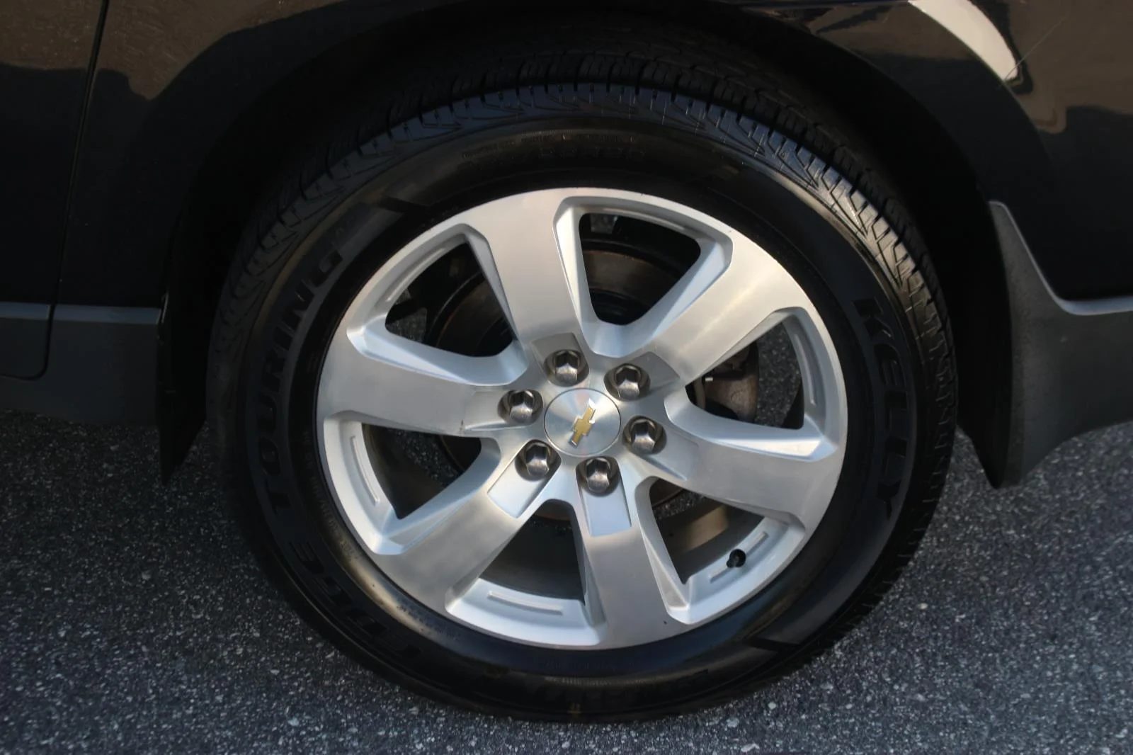 Used 2016 MOSAIC BLACK METALLIC Chevrolet LTZ image 39