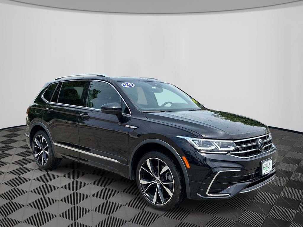 Used 2024  Volkswagen 2.0T SEL R-Line image 3