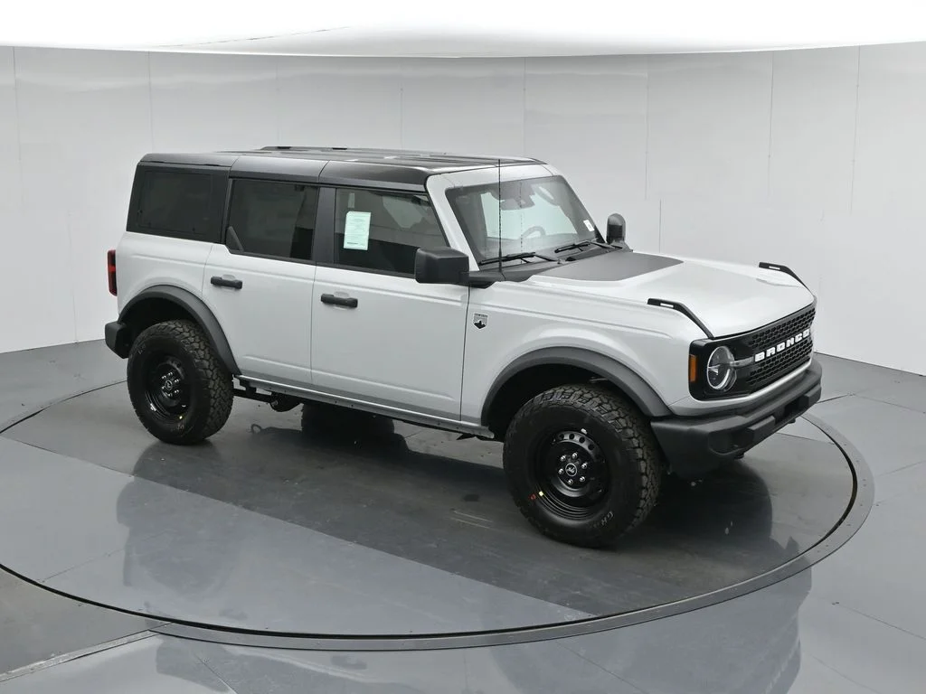 New 2026 Avalanche Gray Ford Big Bend image 40