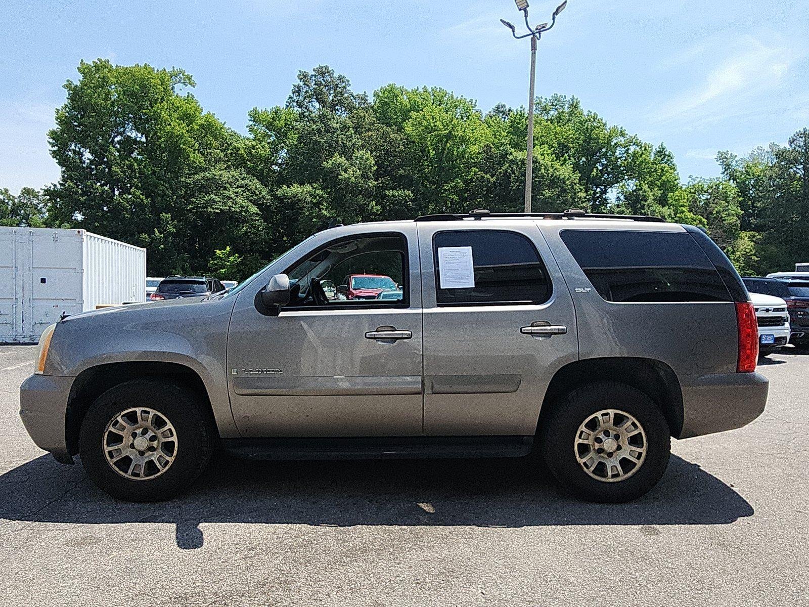 Used 2007 GMC Yukon  with VIN 1GKFC13J37R215149 for sale in Hopewell, VA