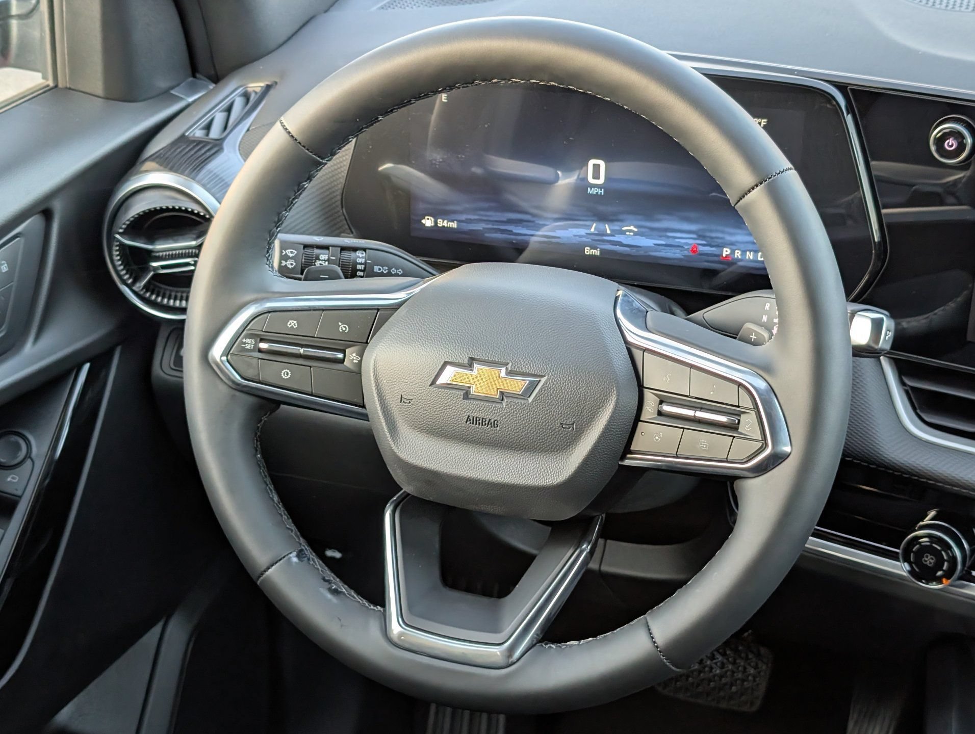 2027 Chevrolet Equinox LT - Photo 15