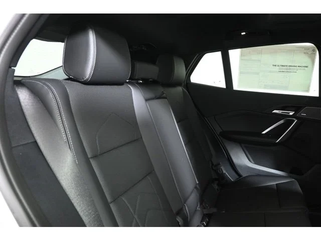 New 2026 Alpine White BMW xDrive28i image 35