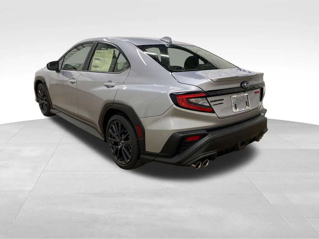 New 2026 ICE SILVER METALLIC Subaru Premium image 2