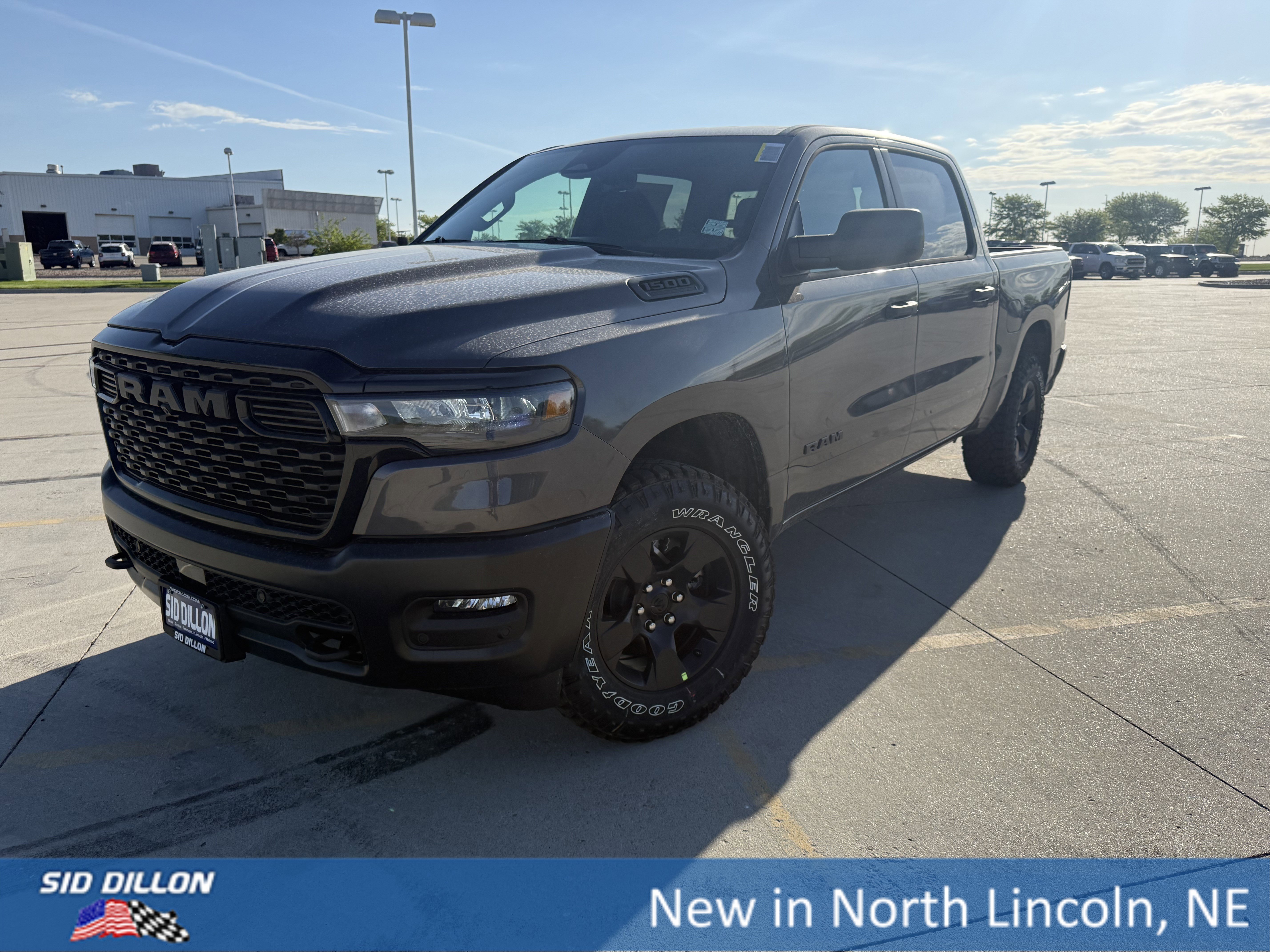 2026 RAM 1500 Warlock 4x4 Crew Cab 5'7's photo