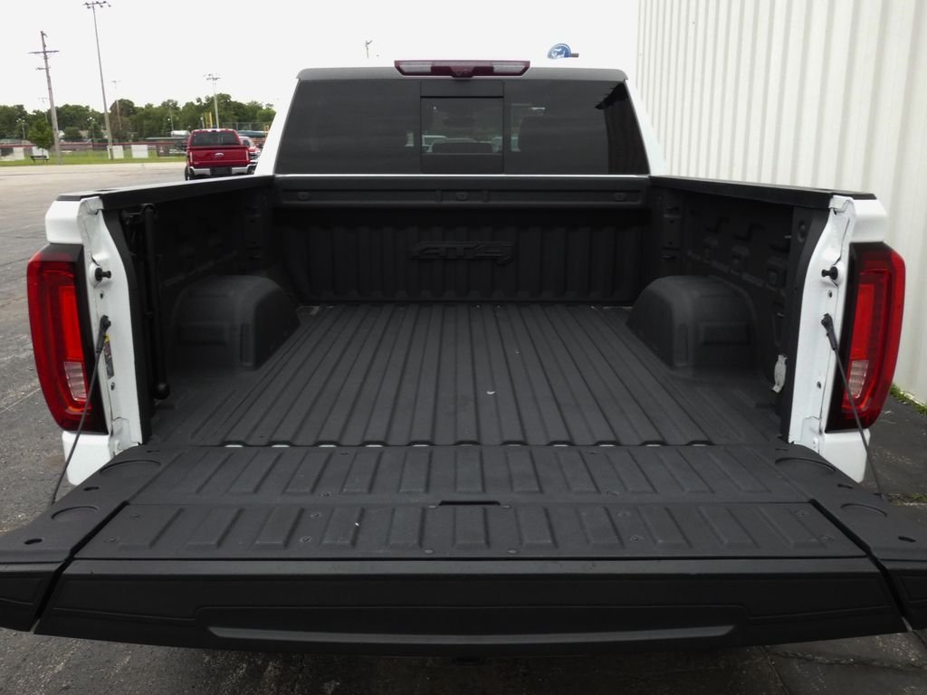 Used 2023 White GMC AT4 image 36