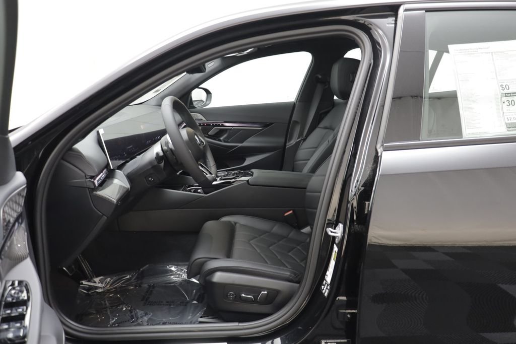 New 2027 Black Sapphire Metallic BMW 530i xDrive image 6
