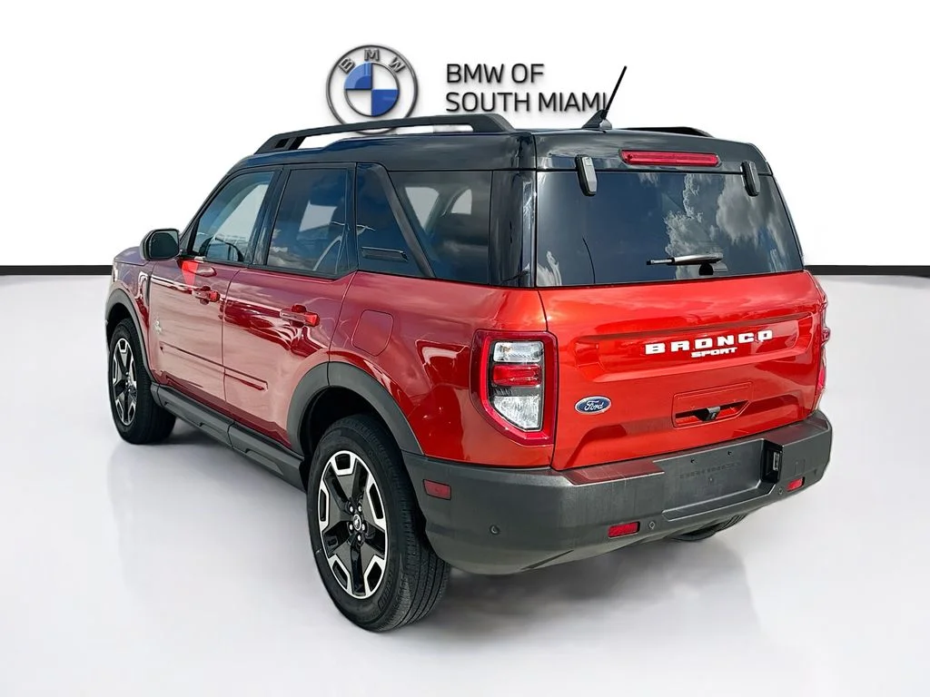 Used 2023 Red Ford Outer Banks image 5