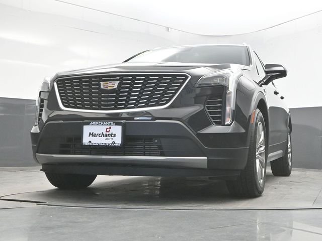 Used 2019 Black Cadillac Premium Luxury image 28