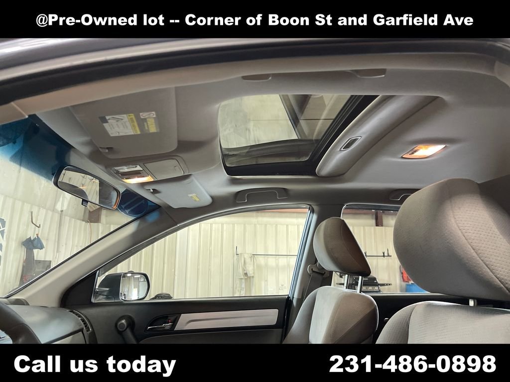 Used 2011  Honda EX image 12