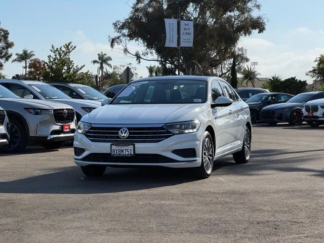 Used 2021 White Volkswagen 1.4T SE image 6