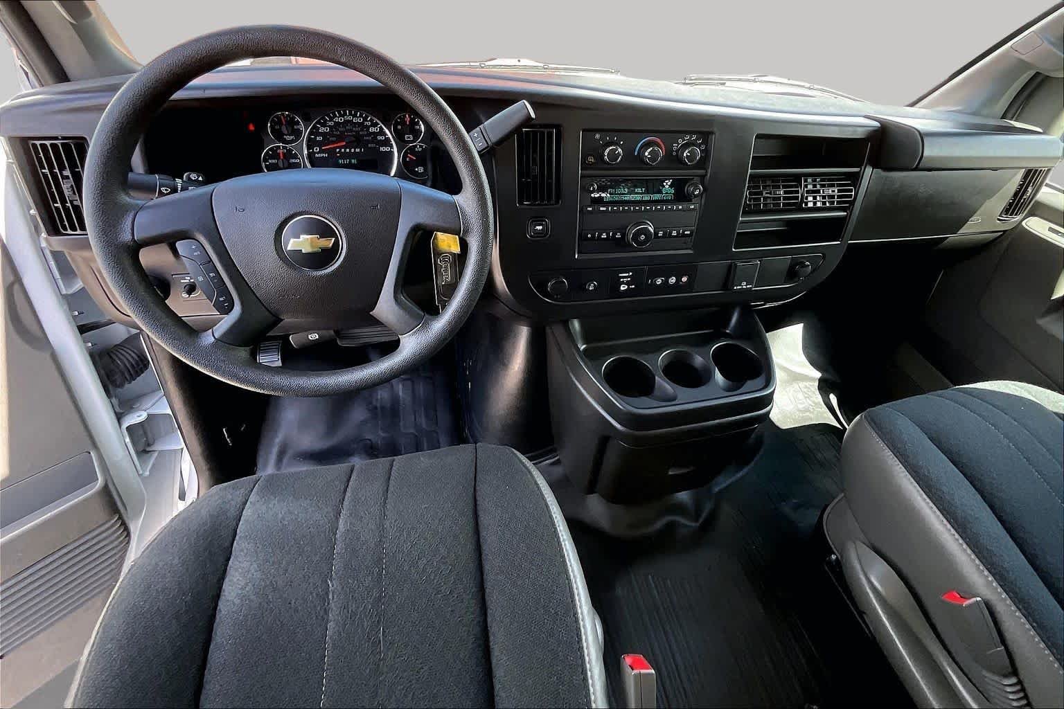 Used 2024 Summit White Chevrolet WT image 14