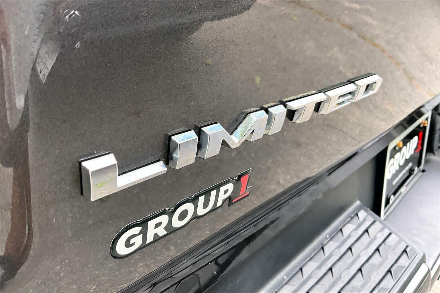 Used 2020 Granite Crystal Clearcoat Metallic Ram Limited image 10