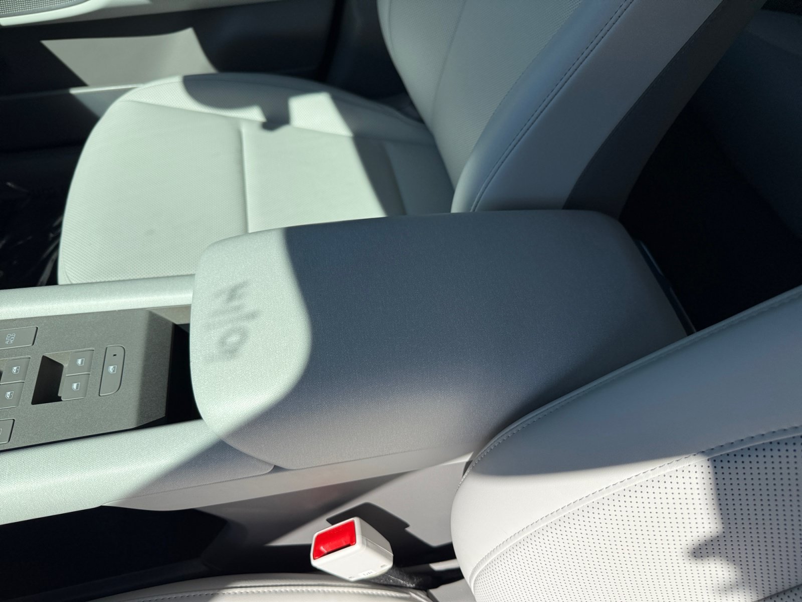 Certified Used 2024 White Hyundai SEL image 14