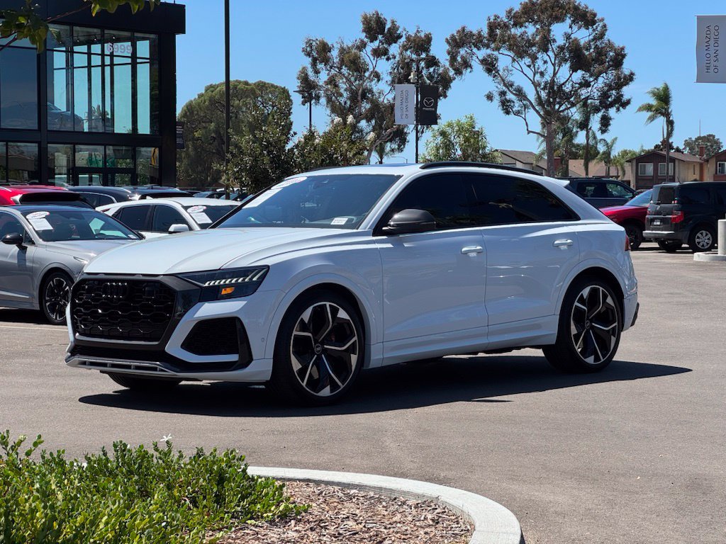 Used 2023 Glacier White Audi 4.0T image 6