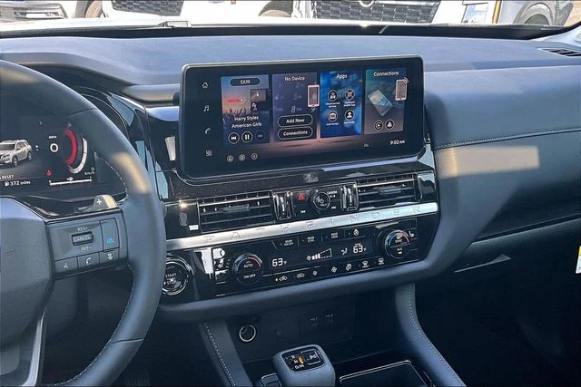 New 2026 Nissan Pathfinder SL 4D Sport Utility