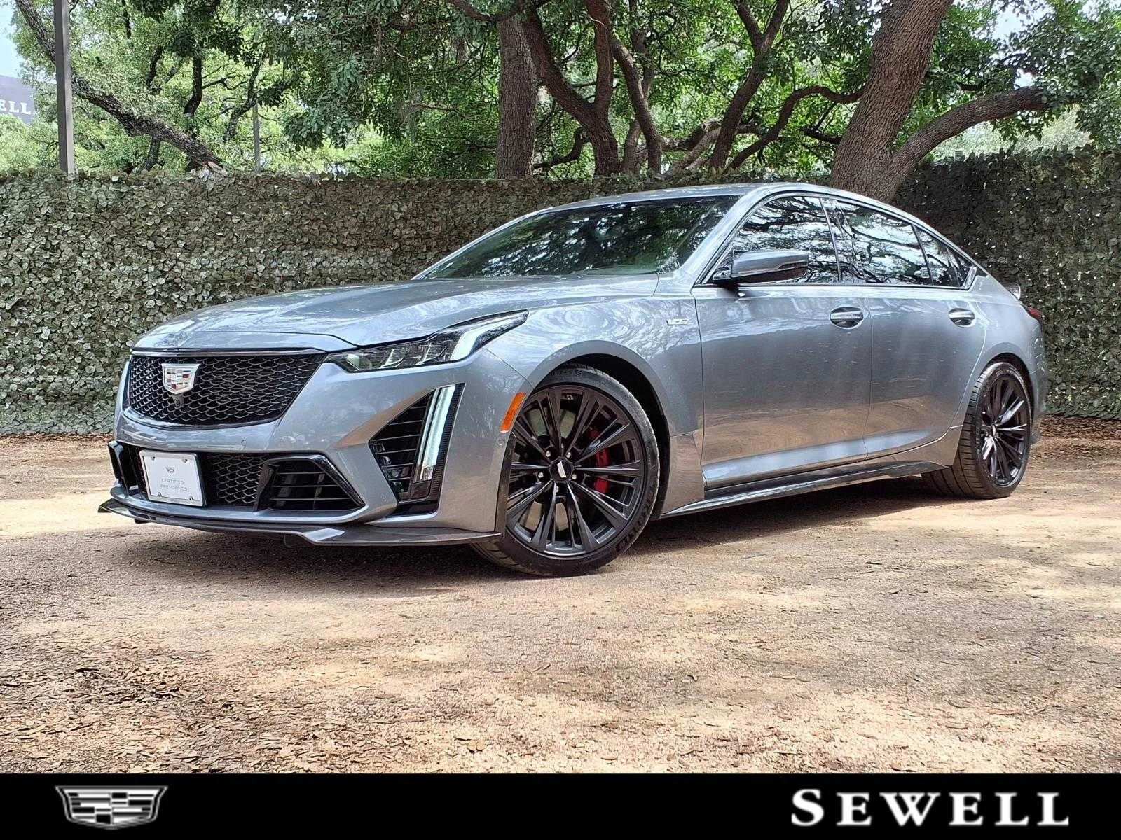2022 Cadillac CT5 V-Series Blackwing's photo