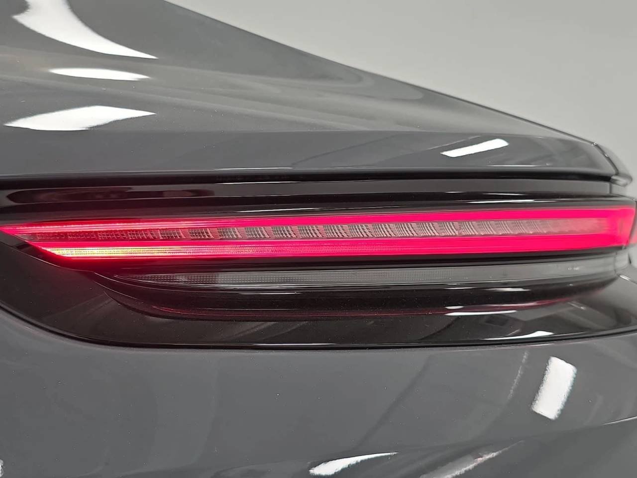 2026 Porsche Panamera GTS - Photo 30