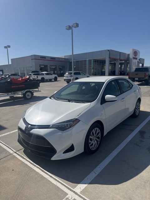 2019 Toyota Corolla LE AT's photo