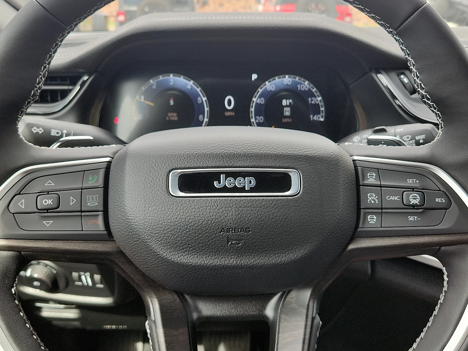 New 2027 Steel Blue Paint Jeep L LIMITED 4X4 image 20