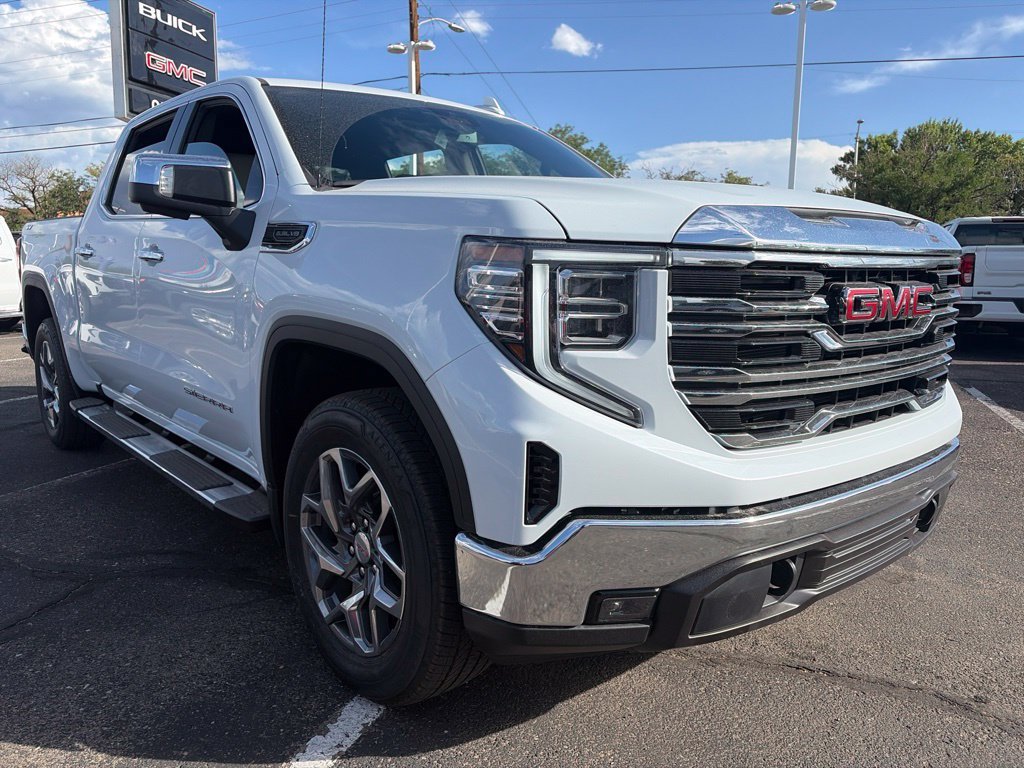 2026 GMC Sierra 1500 SLT - Photo 7
