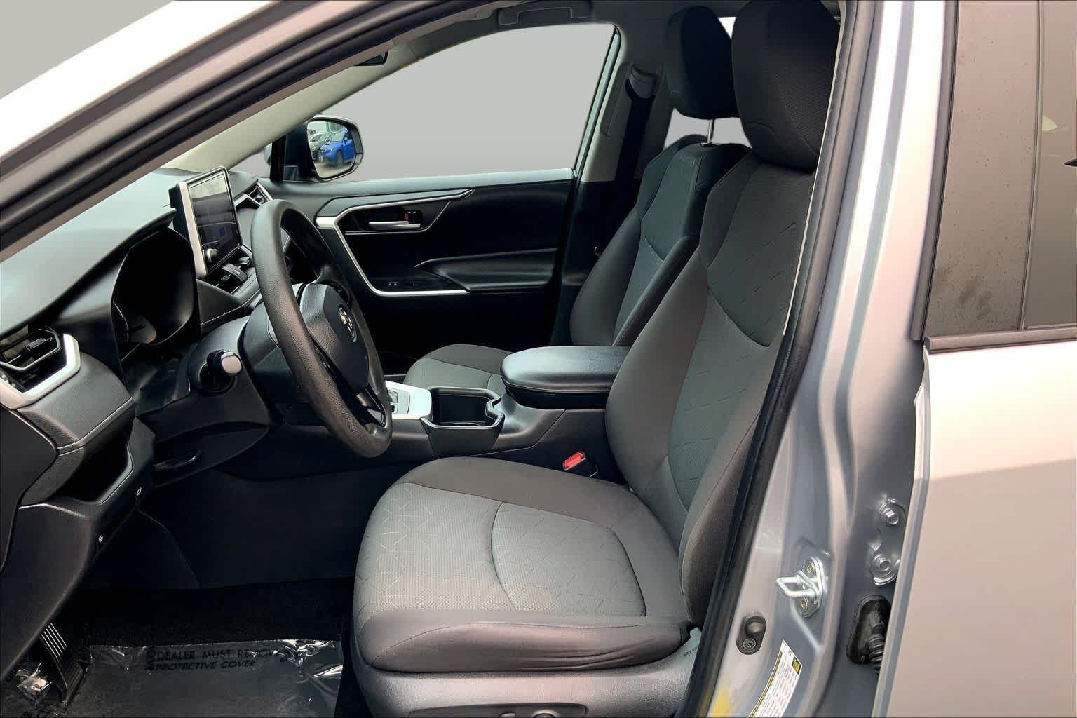 Used 2023 Silver Sky Metallic Toyota XLE image 8