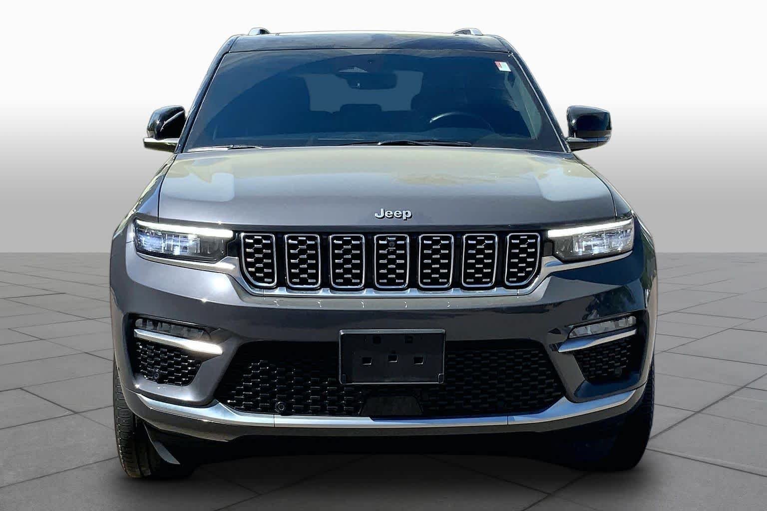 Used 2023 Baltic Gray Metallic Clearcoat Jeep Summit image 4