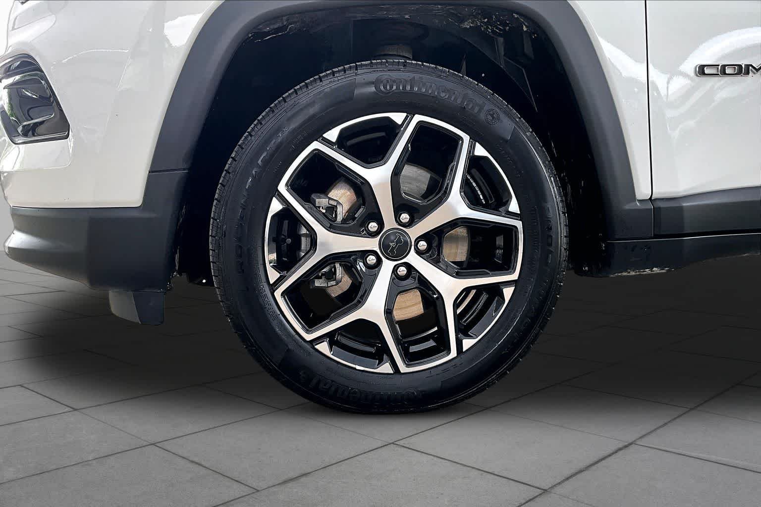 Used 2025 Bright White Clearcoat Jeep Limited image 11