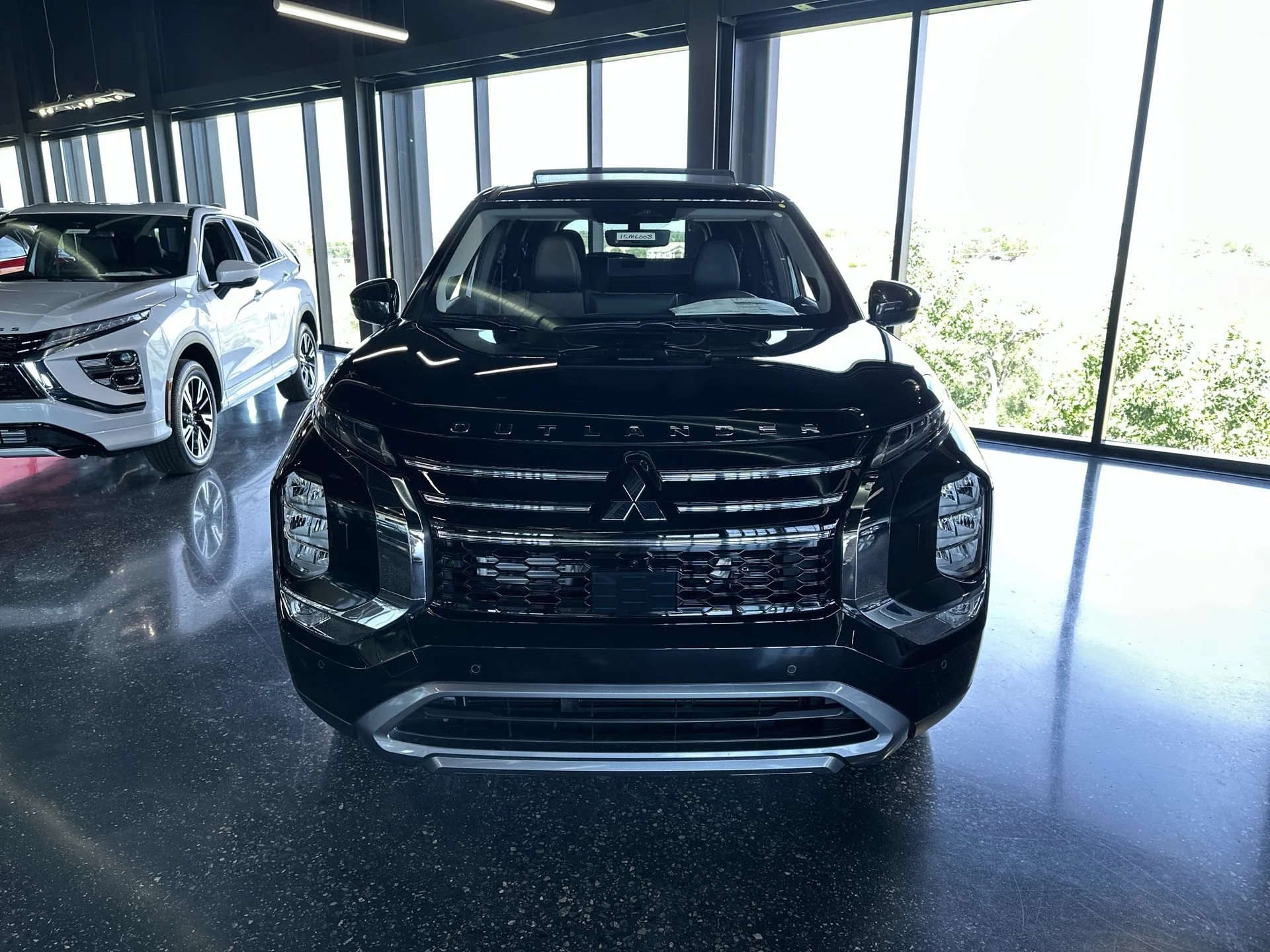 New 2026 Black Diamond Mitsubishi SE image 3
