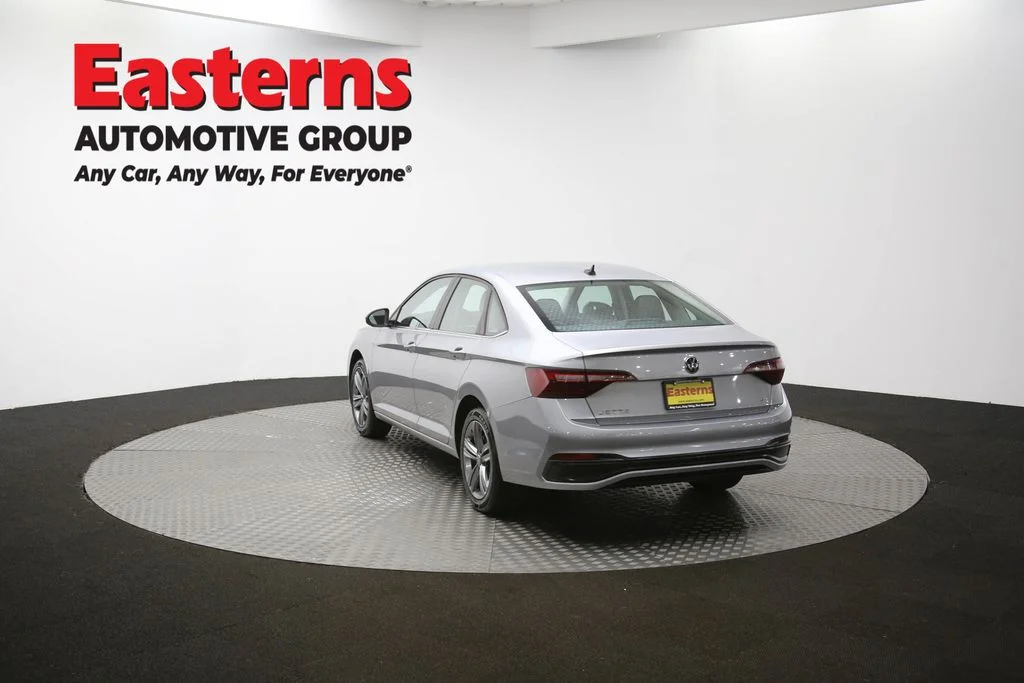 Used 2024 Silver Volkswagen 1.5T SE image 62