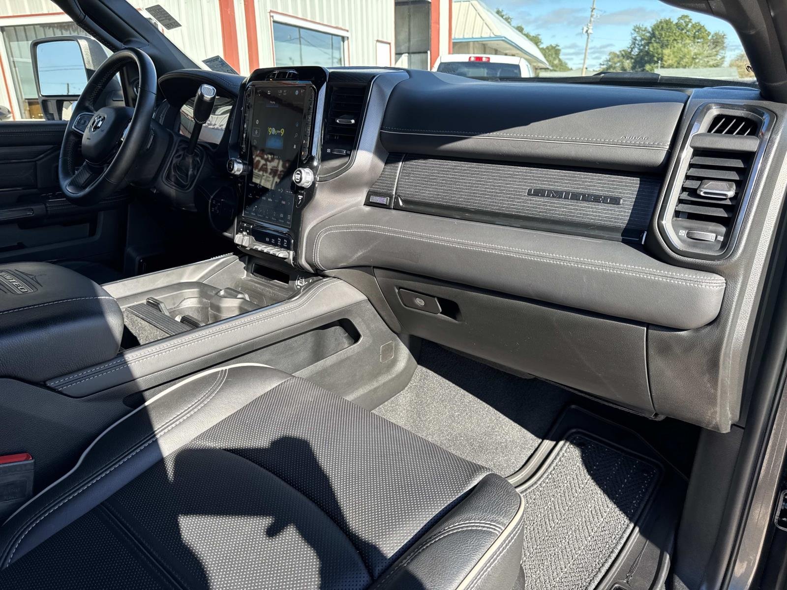 2024 RAM Ram 2500 Pickup Laramie Limited - Photo 12
