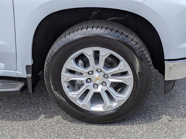 New 2026 Polar White Tricoat Chevrolet LTZ image 10