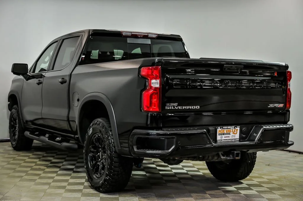 Used 2025 Black Chevrolet ZR2 image 6