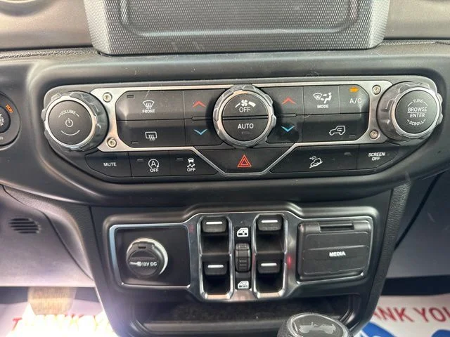 Used 2021 Crystal Metallic Jeep Unlimited Sport S image 15