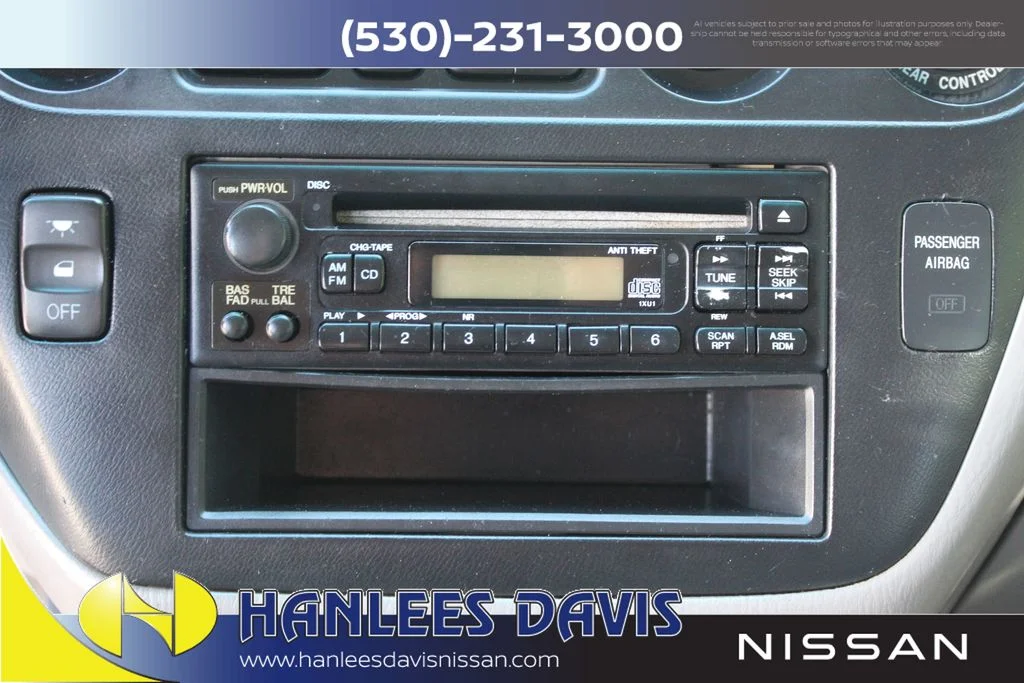 Used 2004  Honda EX image 19