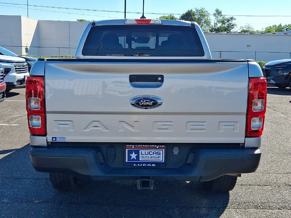 Used 2020 Iconic Silver Met Ford XL image 10