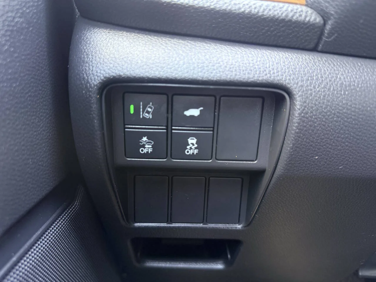 Used 2018 Silver Honda EX L 4dr SUV image 24