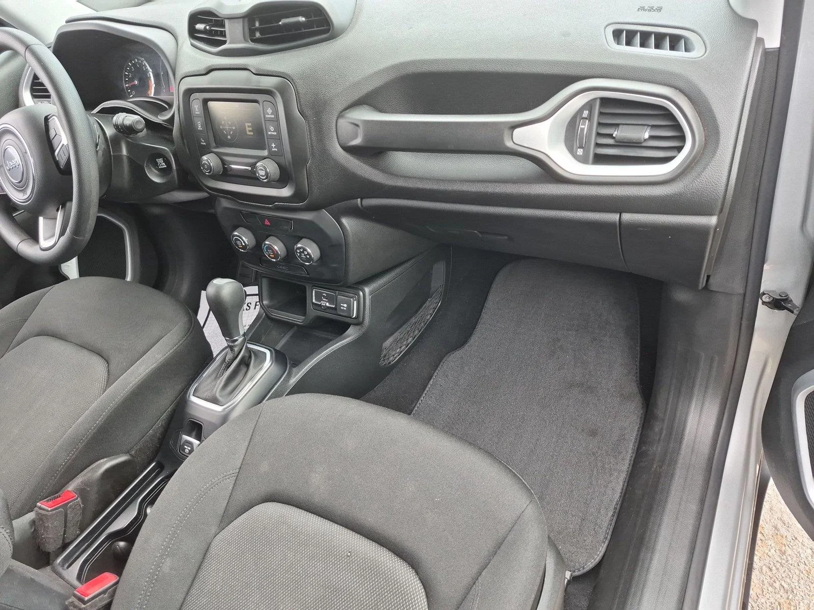 Used 2018 Glacier Metallic Jeep Sport image 36