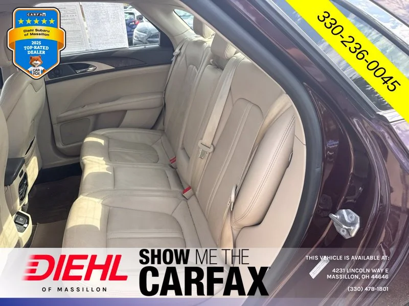 Used 2018 Red Lincoln Reserve image 10