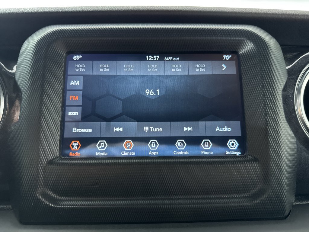 2021 Jeep Wrangler Unlimited Sahara Altitude - Photo 16