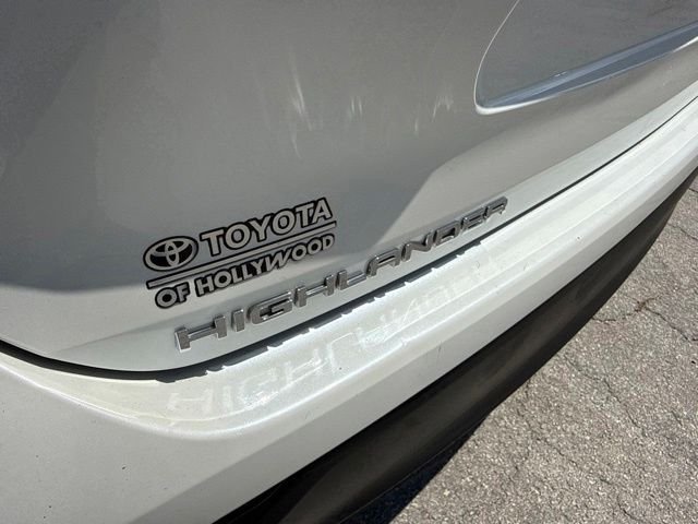 2021 Toyota Highlander XLE - Photo 34