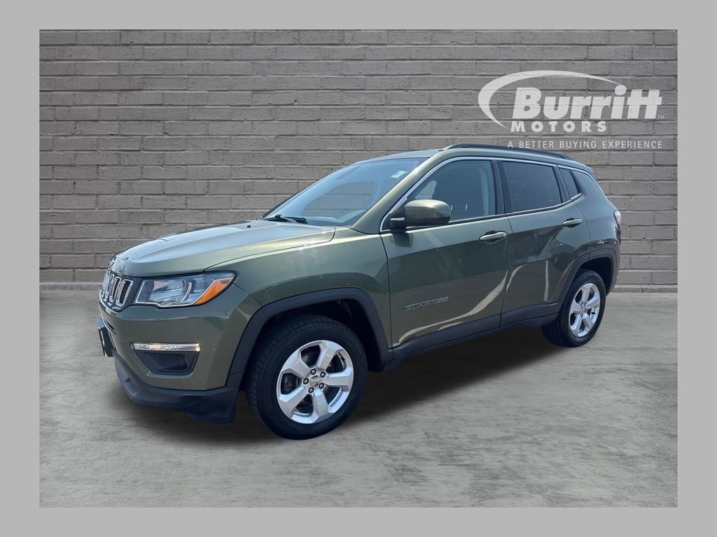 Used 2020 Green Jeep Latitude image 1