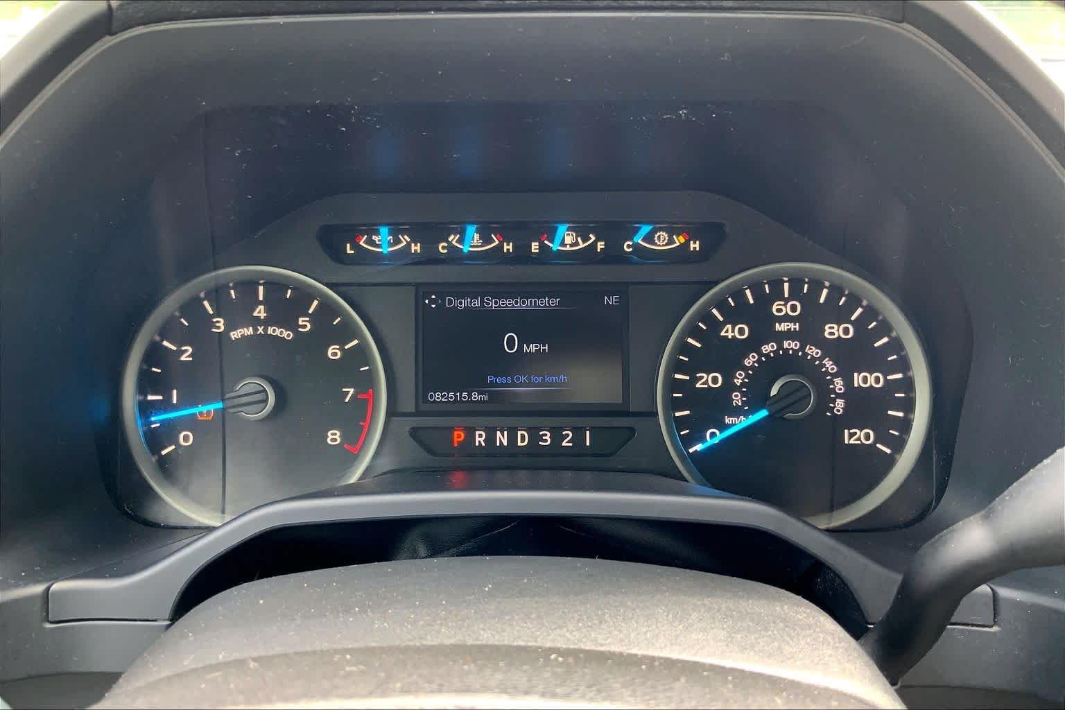Used 2015 Blue Jeans Metallic Ford XLT image 26